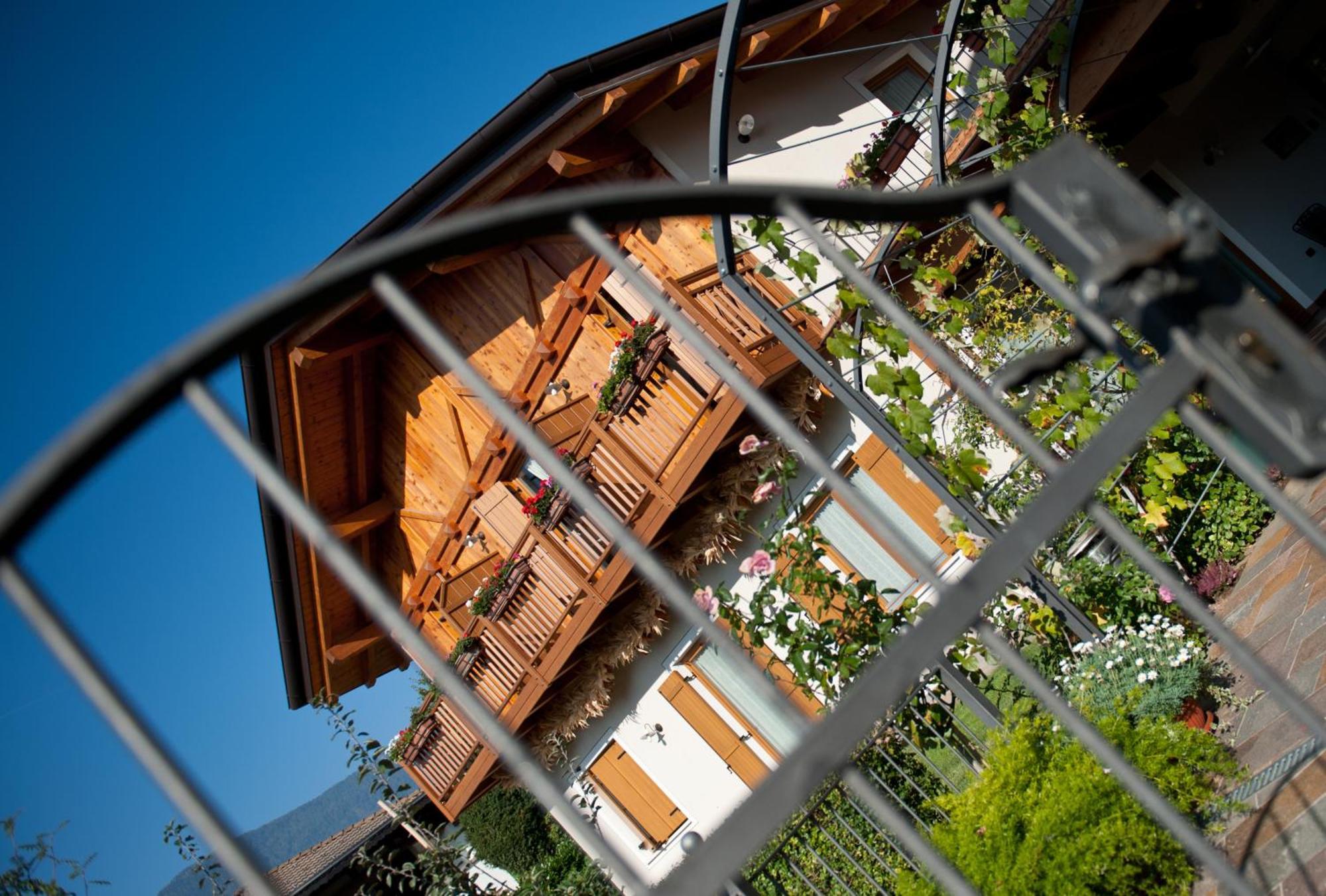Agritur Renetta Villa Tassullo Luaran gambar