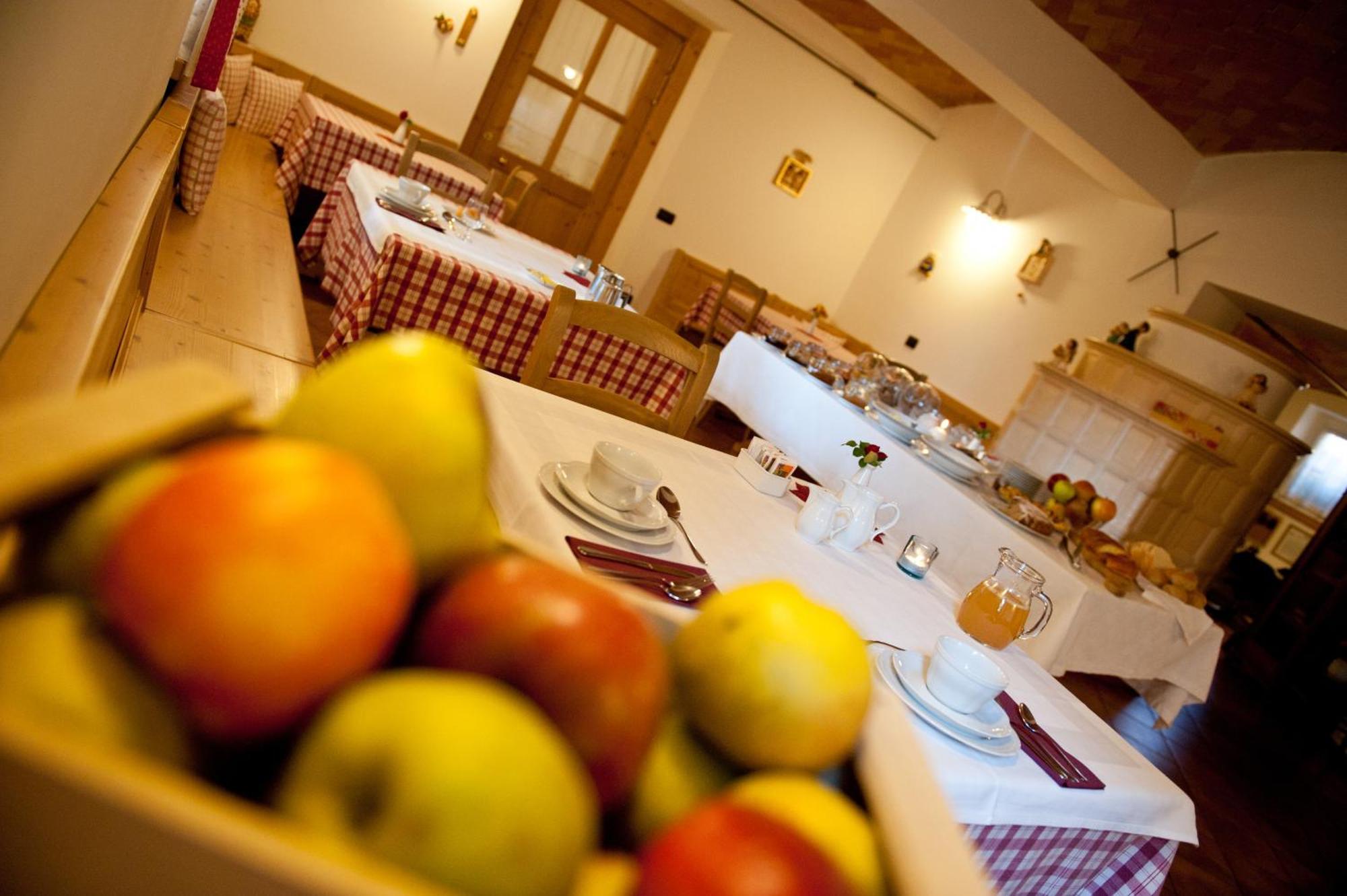Agritur Renetta Villa Tassullo Luaran gambar